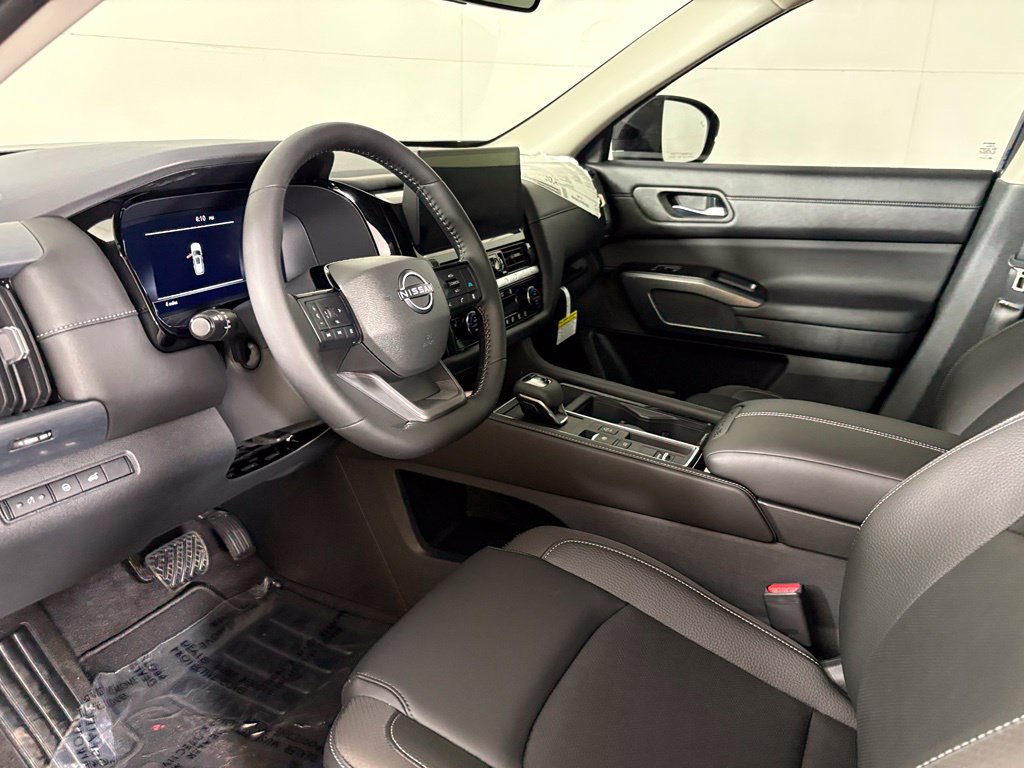 New 2026 Nissan Pathfinder SL FWD image 23