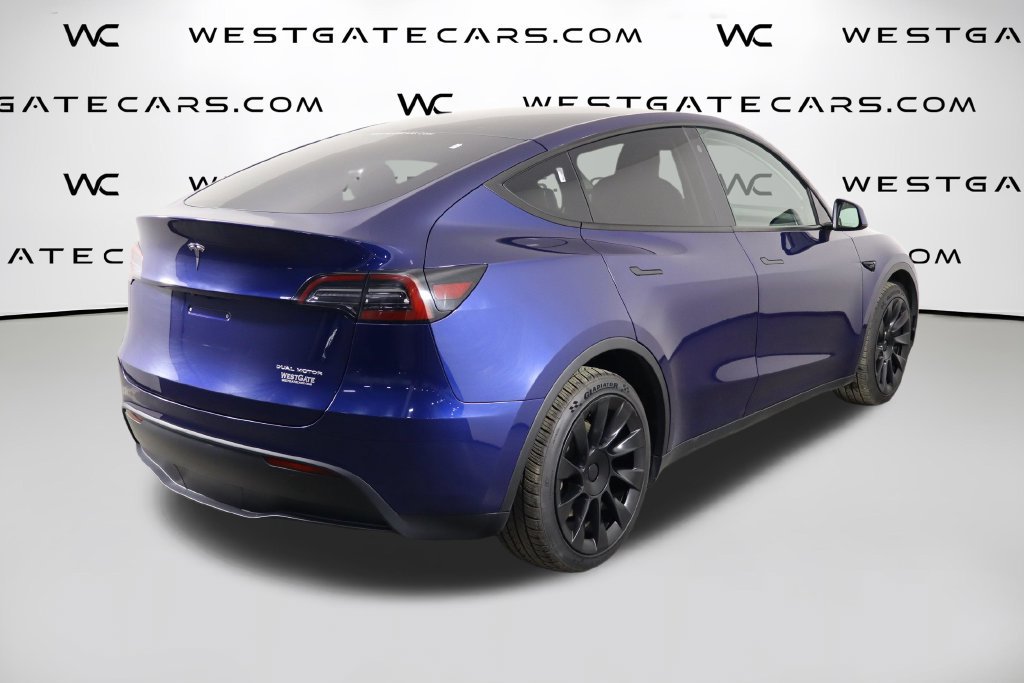 Used 2023 Tesla Model Y Long Range AWD/4WD image 54