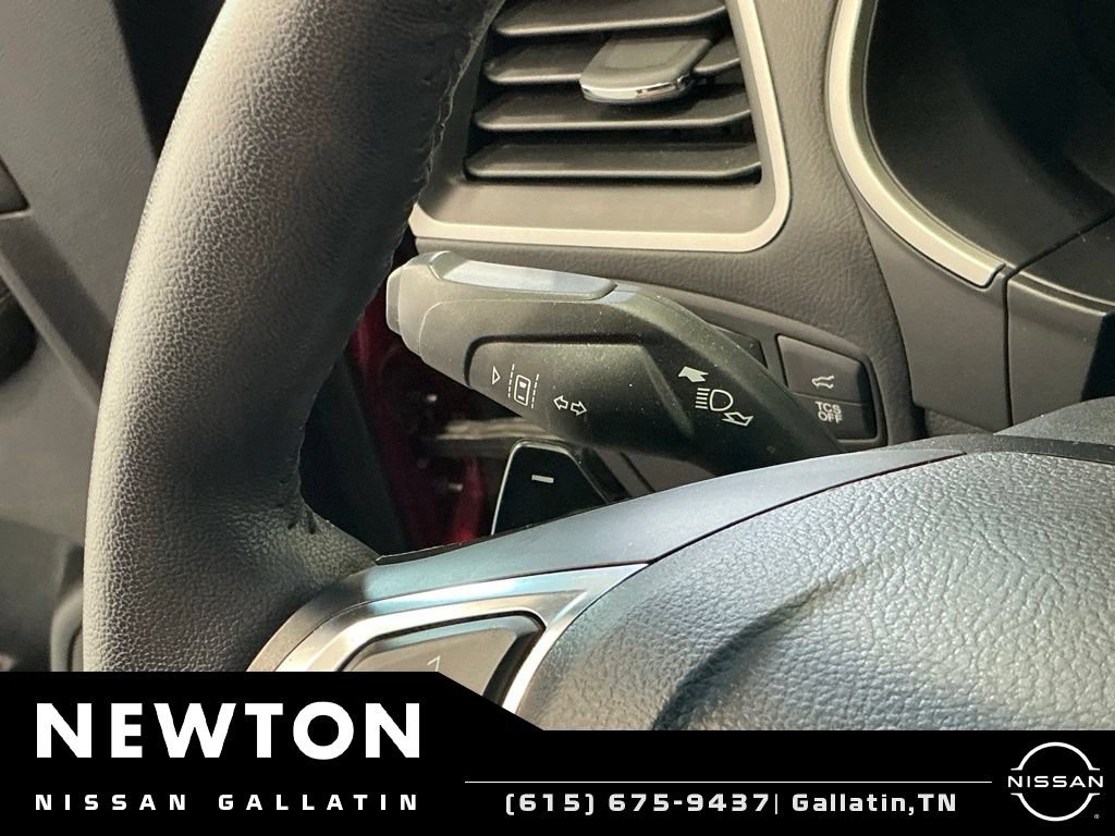Used 2019 Ford Edge SEL w/ Equipment Group 201A AWD/4WD image 36