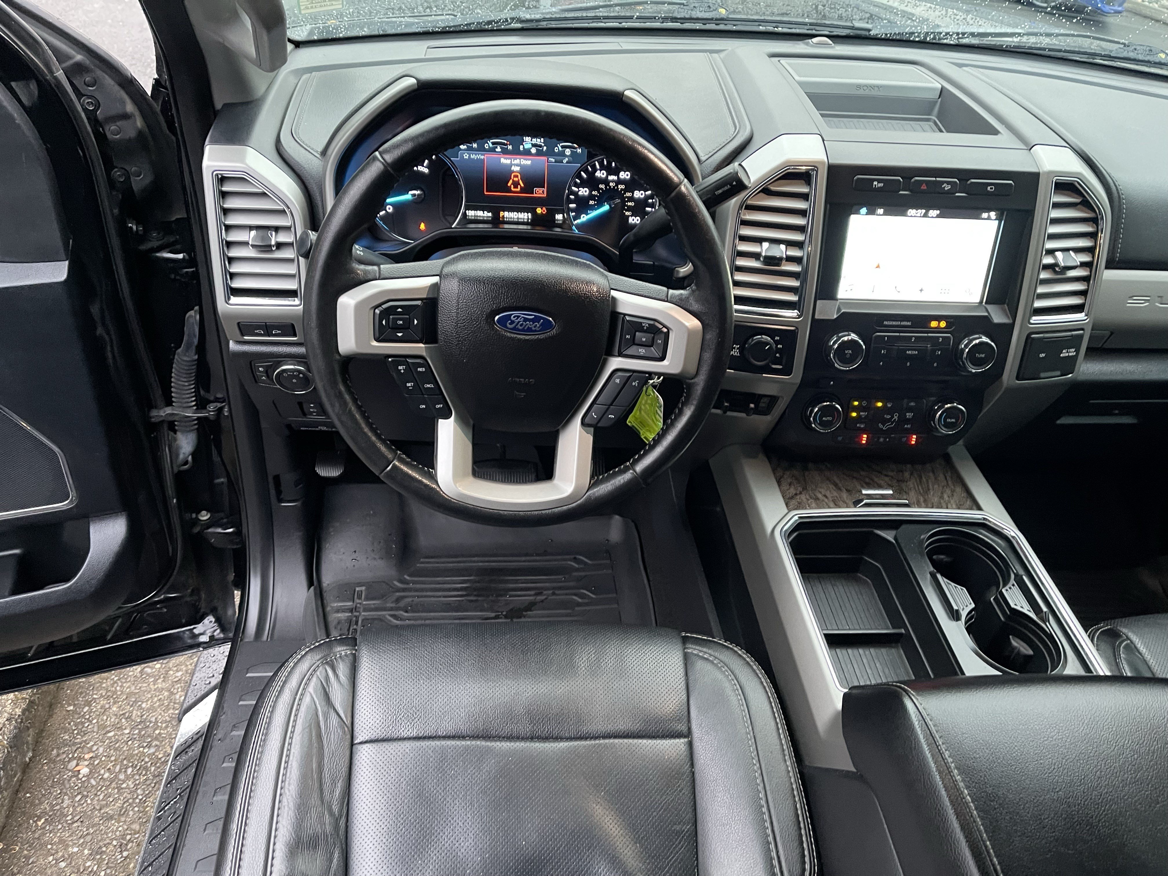 Used 2017 Ford F250 Lariat w/ Lariat Value Package AWD/4WD image 13
