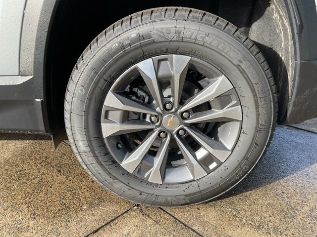 New 2026 Chevrolet Equinox LT image 12