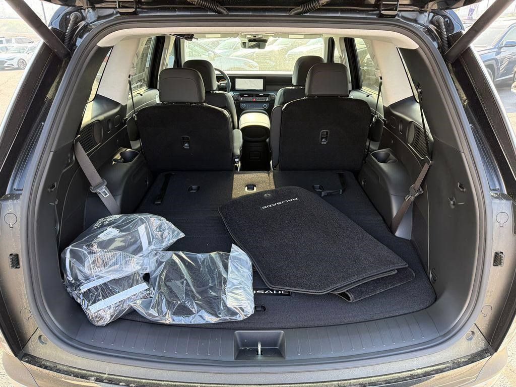 New 2026 Hyundai Palisade SEL FWD image 18
