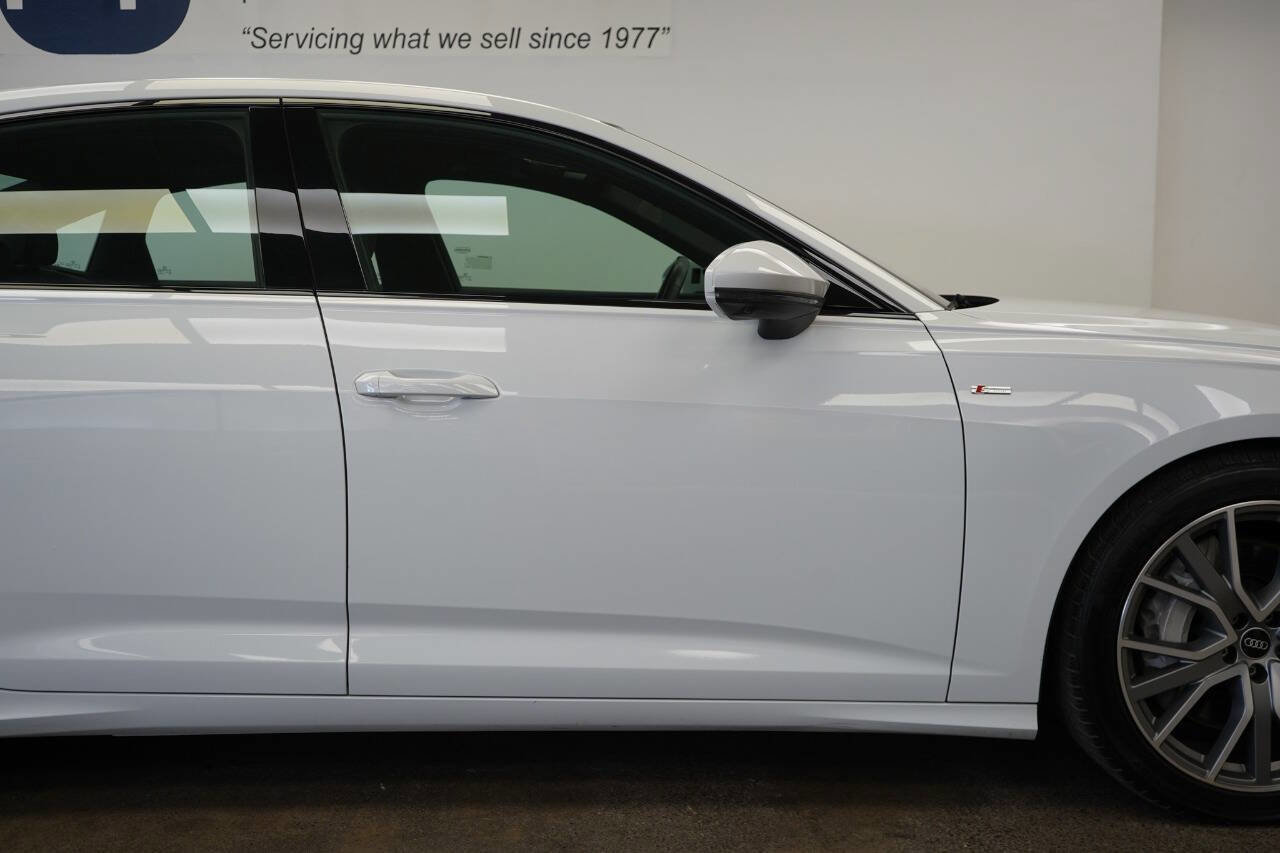 Used 2022 Audi A6 Premium Plus w/ Premium Plus Package AWD/4WD image 17