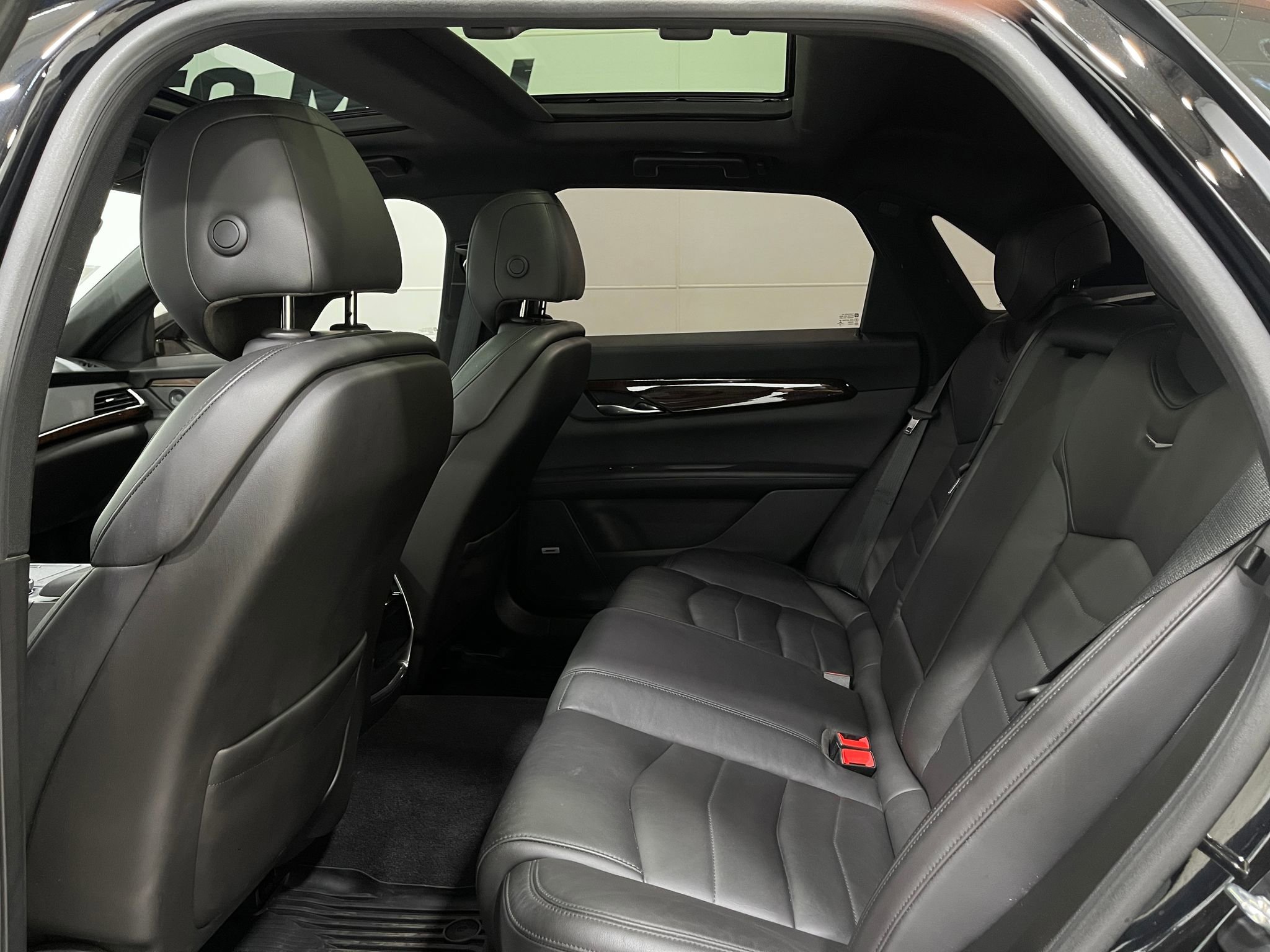 Used 2019 Cadillac CT6 Luxury w/ Driver Awareness Package image 31