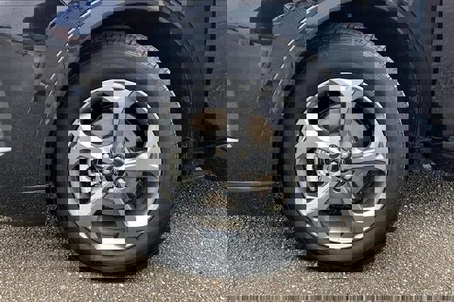 Used 2024 Ford Escape ST-Line w/ Equipment Group 301A image 7