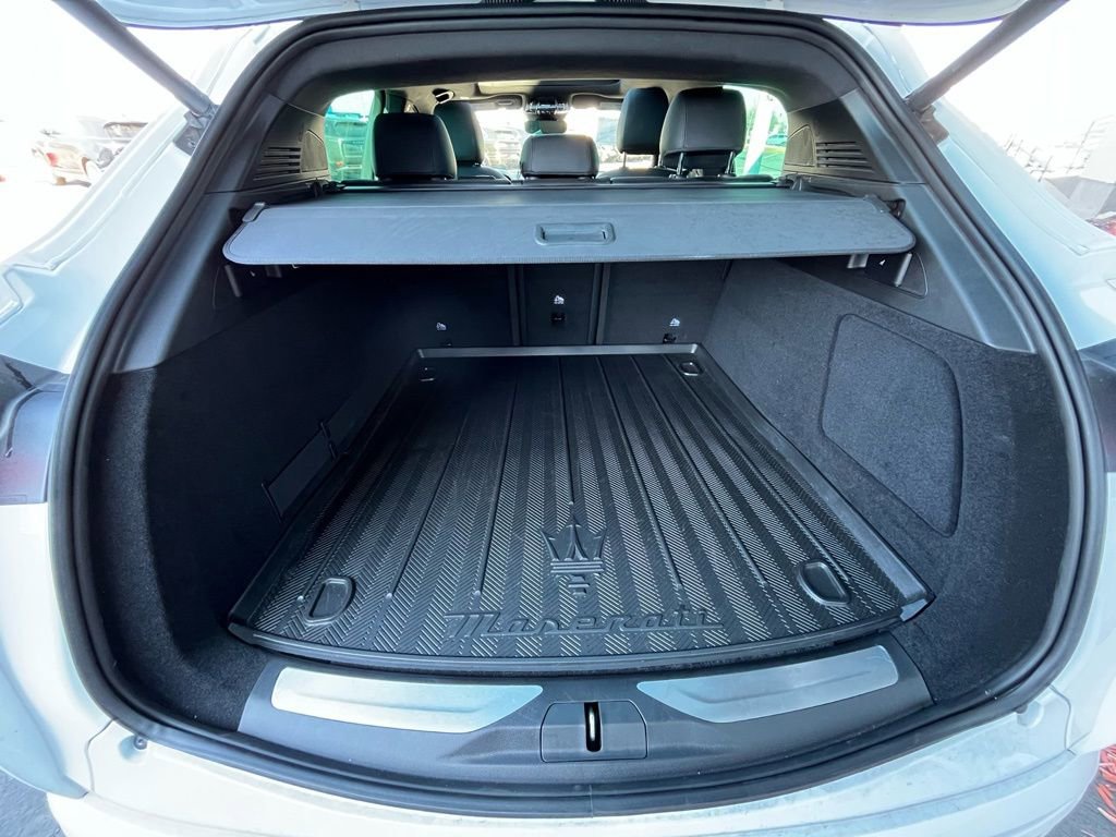 Used 2023 Maserati Grecale Modena image 32