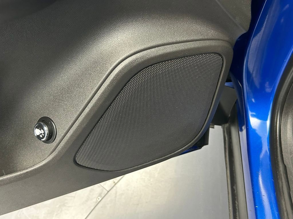 Used 2019 Chevrolet Blazer LT image 17