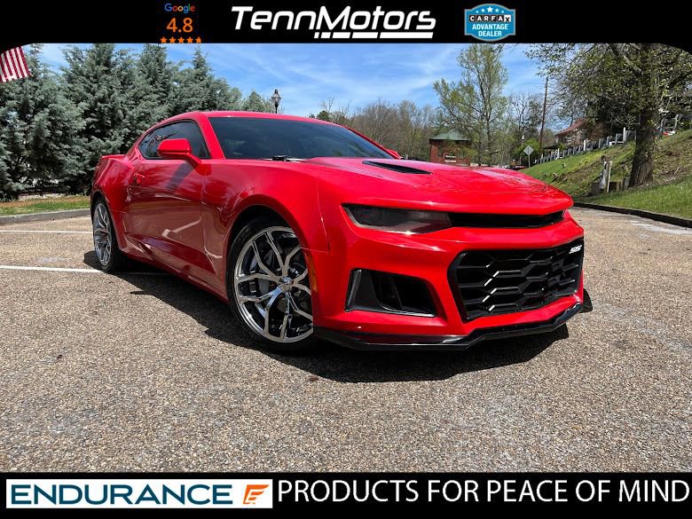 Used 2018 Chevrolet Camaro SS image 3