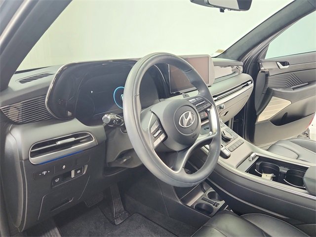 Used 2025 Hyundai Palisade Calligraphy image 18