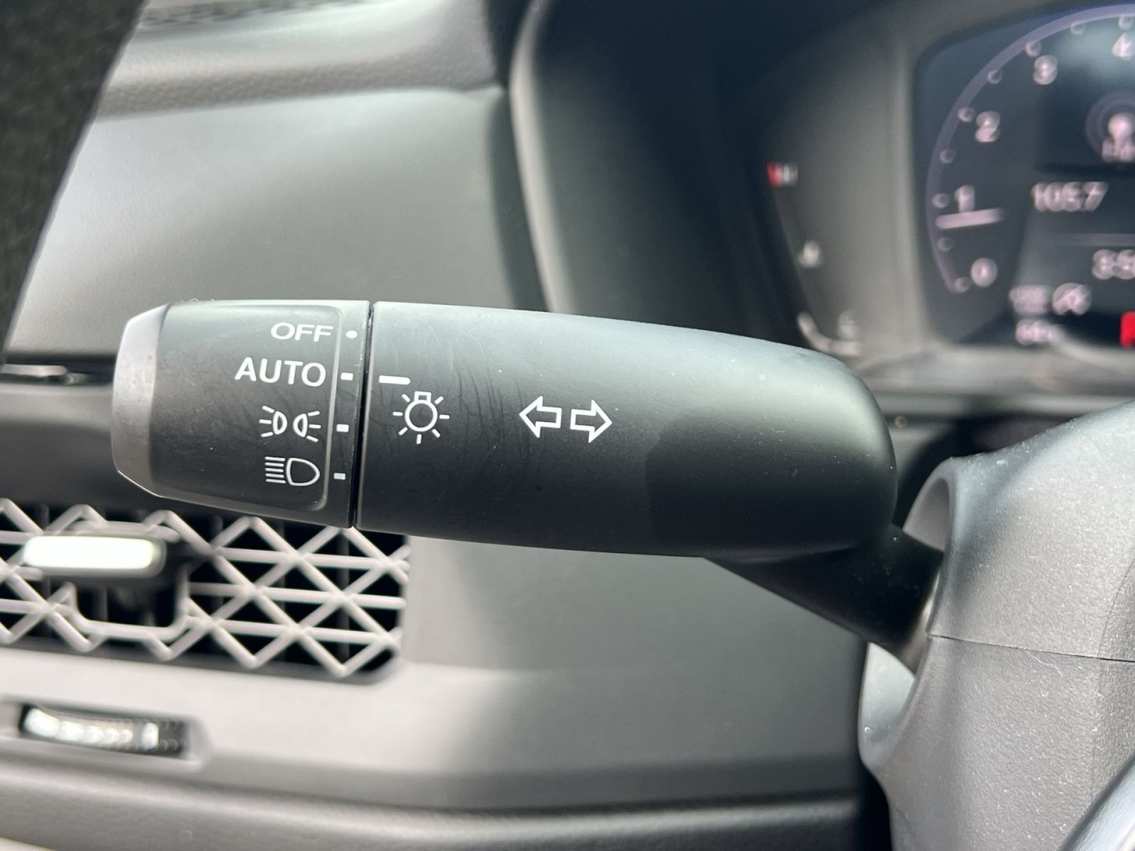 Used 2024 Honda Accord EX image 36