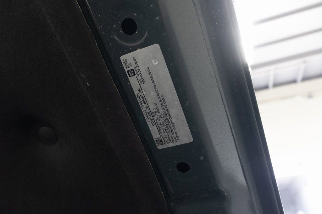 Used 2025 Chevrolet Silverado 1500 LT image 34