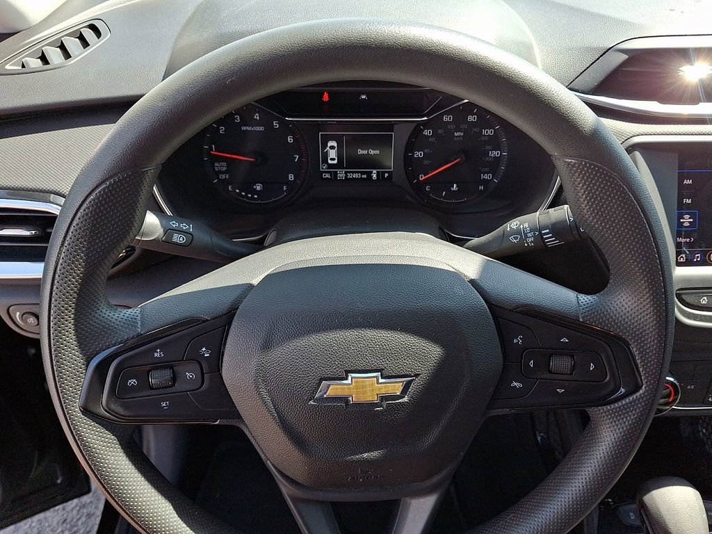 Used 2023 Chevrolet TrailBlazer LT image 19