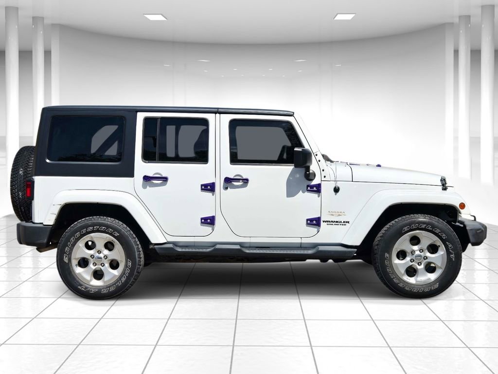Used 2013 Jeep Wrangler Unlimited Sahara w/ Connectivity Group AWD/4WD image 2