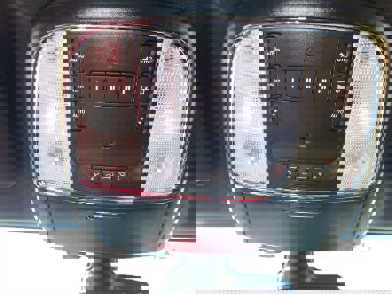 Used 2019 Jeep Grand Cherokee High Altitude image 35