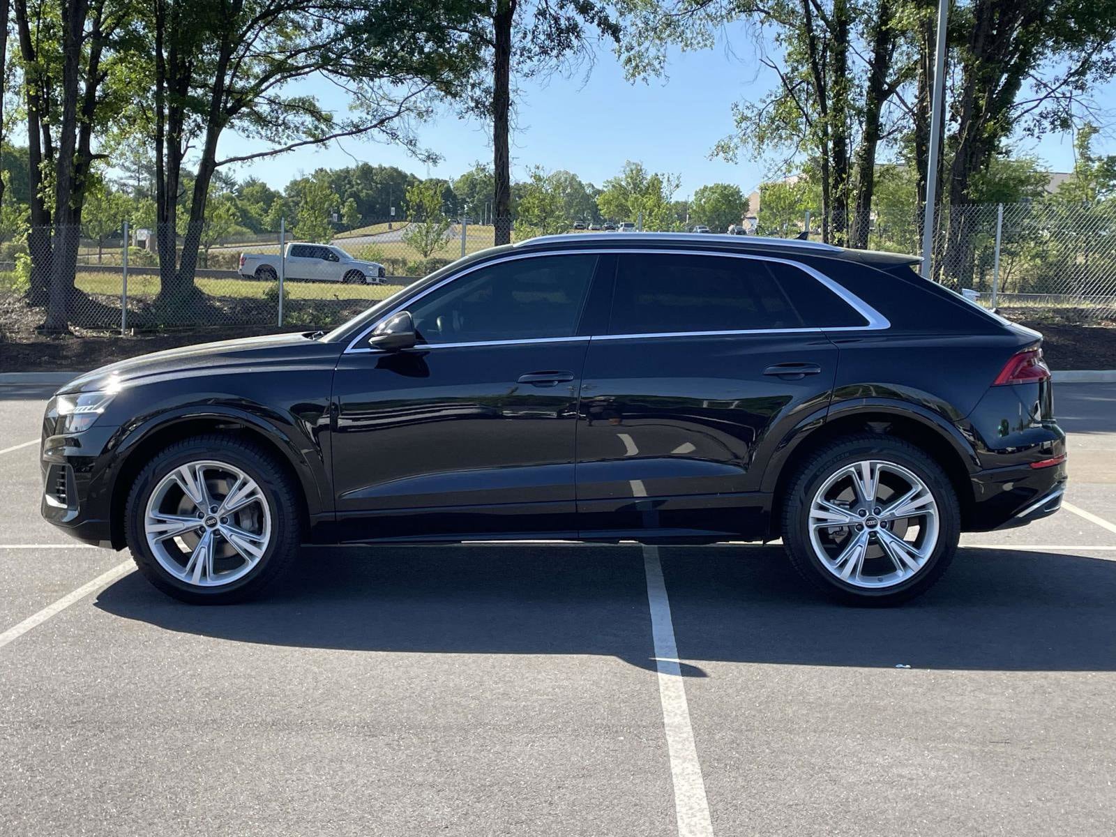 Certified 2023 Audi Q8 Premium Plus w/ Premium Plus Package AWD/4WD image 4