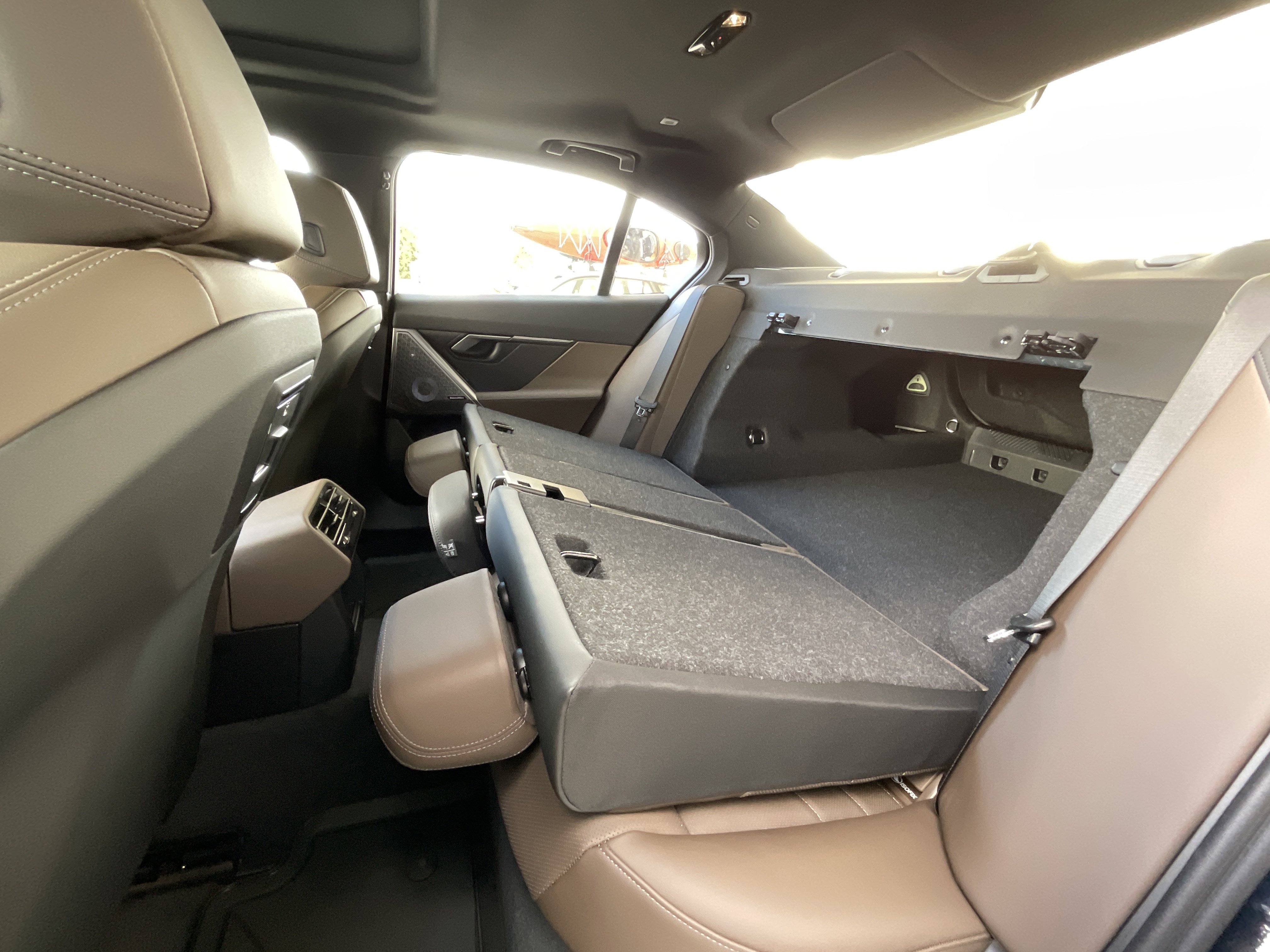 New 2026 BMW 530i w/ M Sport Package image 31