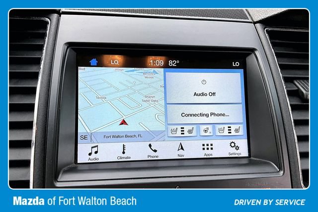 Used 2018 Ford Taurus Limited FWD image 24