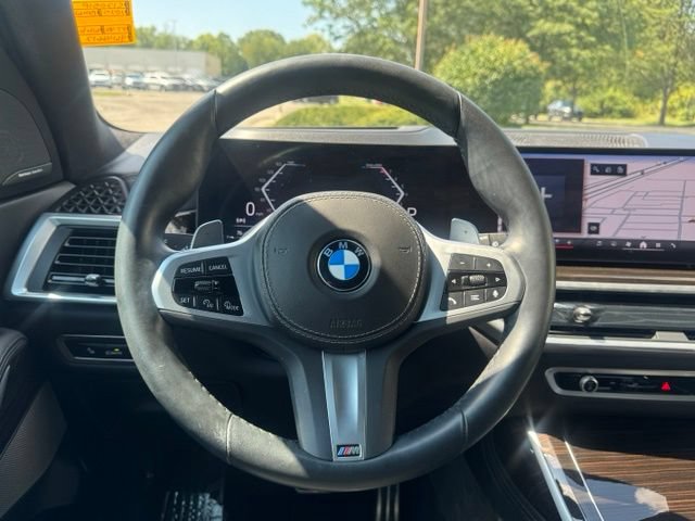 Certified 2025 BMW X7 xDrive40i w/ M Sport Package AWD/4WD image 22
