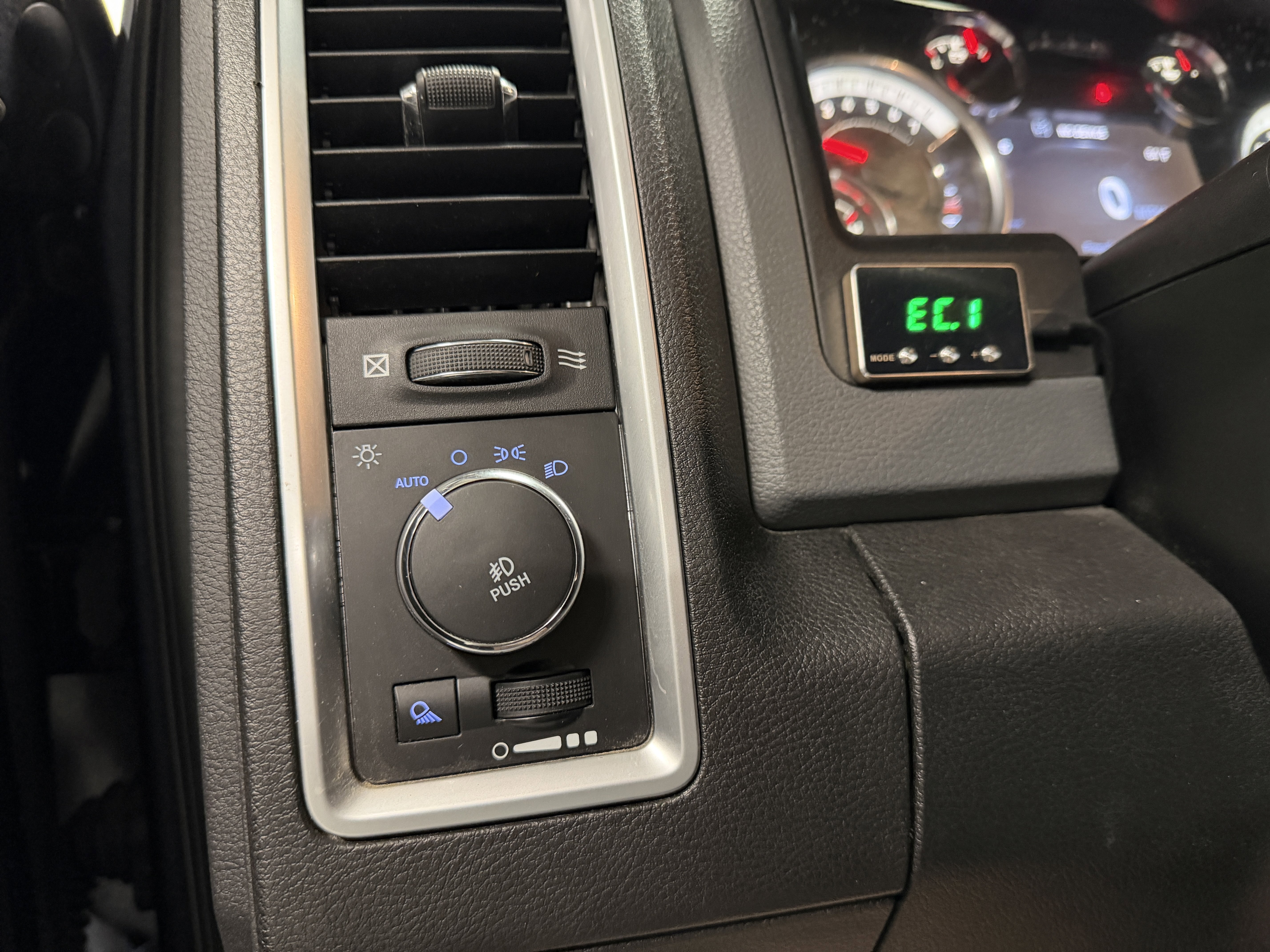 Used 2017 RAM 1500 Big Horn image 14