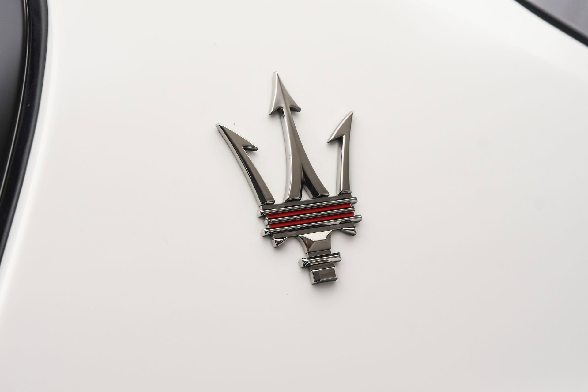 New 2025 Maserati Grecale Trofeo image 21