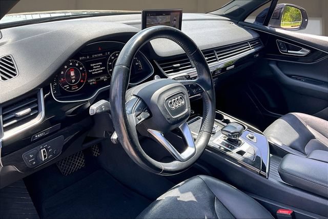 Used 2017 Audi Q7 2.0T Premium Plus w/ Premium Plus Package AWD/4WD image 13