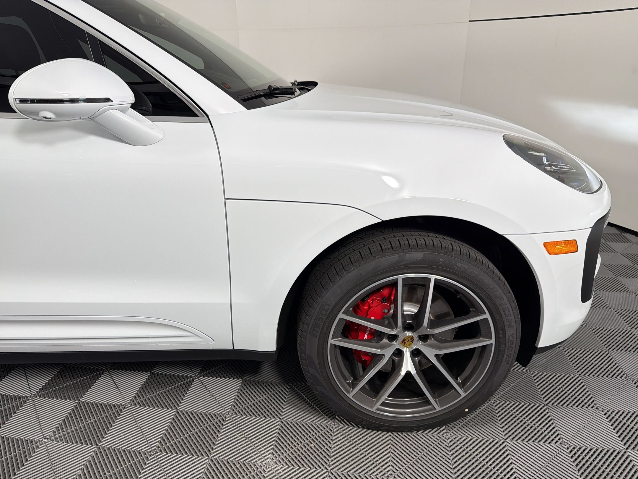 Used 2026 Porsche Macan S AWD/4WD image 12