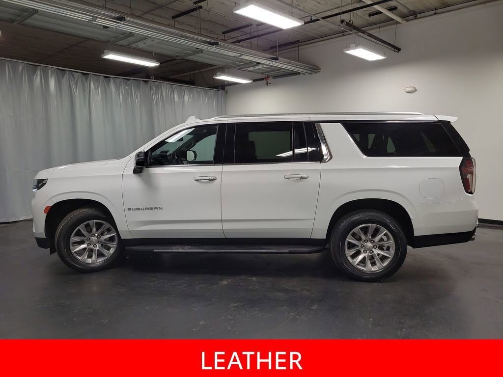 Used 2023 Chevrolet Suburban Premier image 5