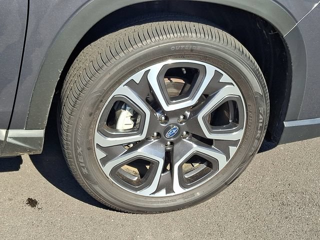 Certified 2025 Subaru Ascent Limited AWD/4WD image 8