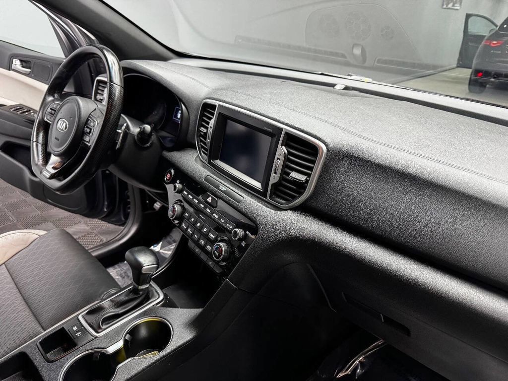 Used 2019 Kia Sportage EX w/ EX Sport Appearance Package image 53