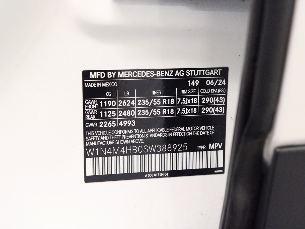 Certified 2025 Mercedes-Benz GLB 250 4MATIC image 26