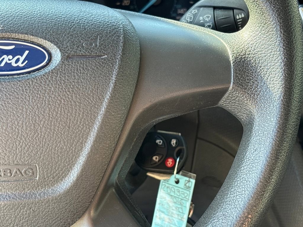 Used 2016 Ford Transit Connect XL image 21