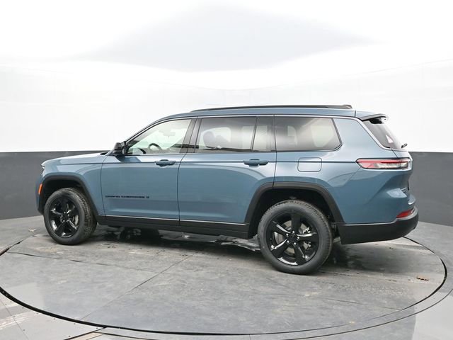 New 2026 Jeep Grand Cherokee L Limited w/ Limited Altitude Package image 3