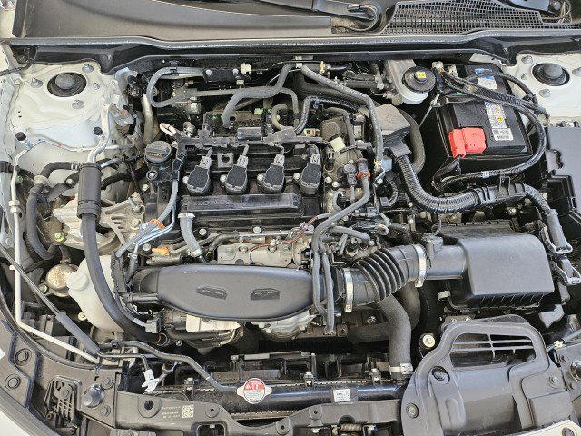 Used 2024 Honda Civic EX-L image 7