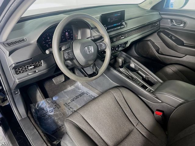 Used 2023 Honda Accord EX image 11