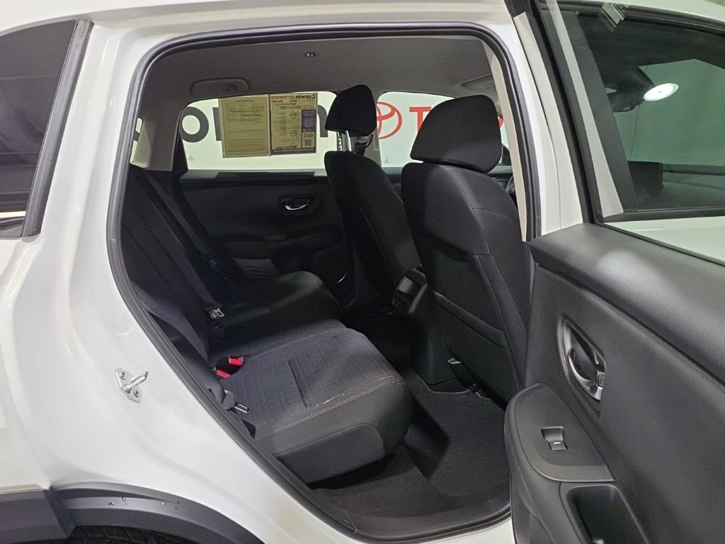 Used 2026 Honda HR-V LX image 17