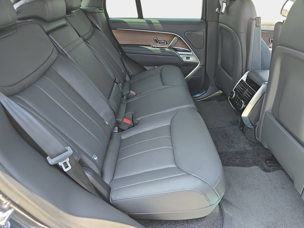 New 2026 Land Rover Range Rover SE AWD/4WD image 11