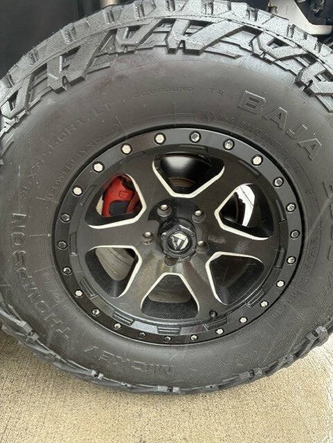 Used 2017 Jeep Wrangler Unlimited Sport AWD/4WD image 7