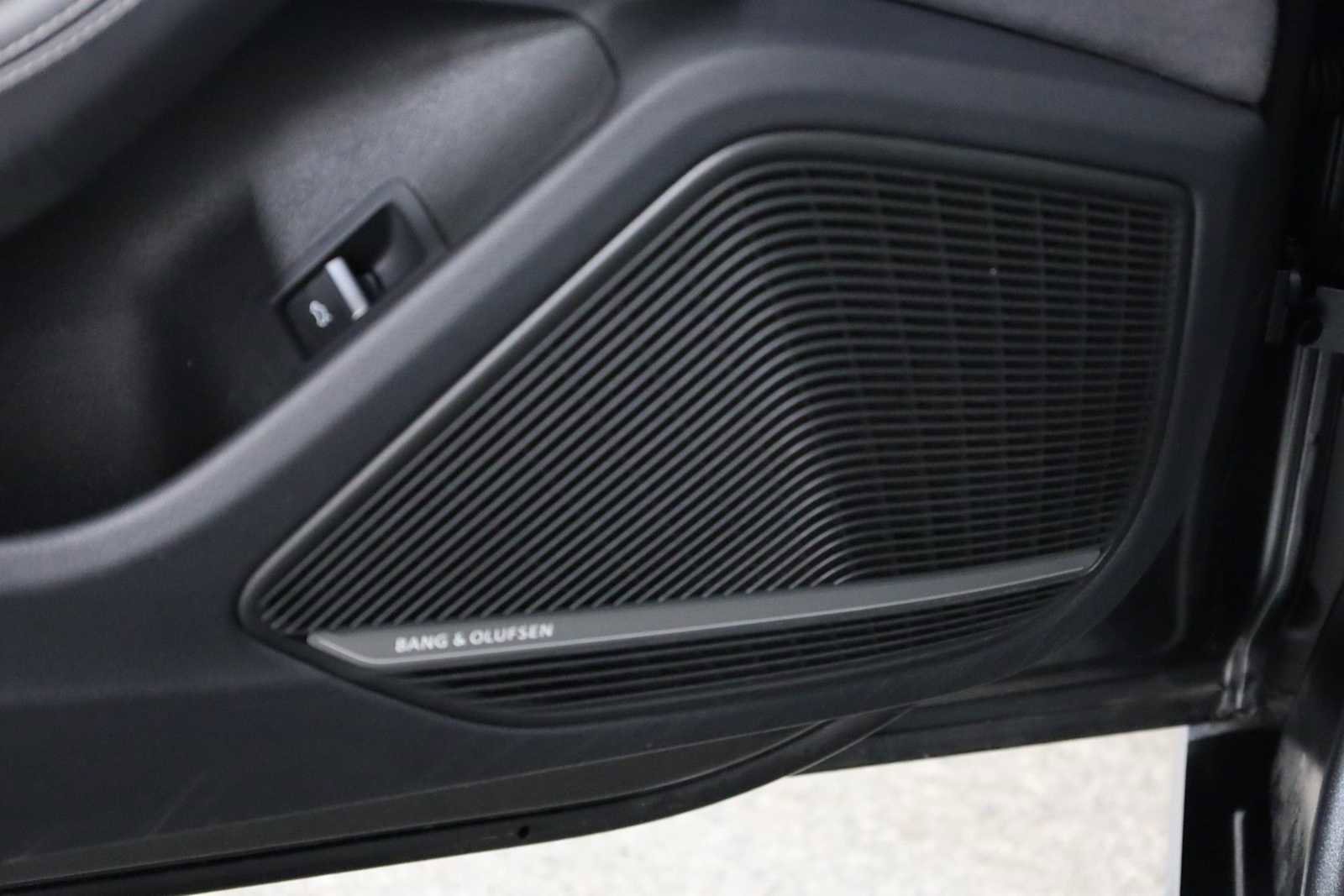 Used 2023 Audi S5 Premium Plus w/ Premium Plus Package image 17