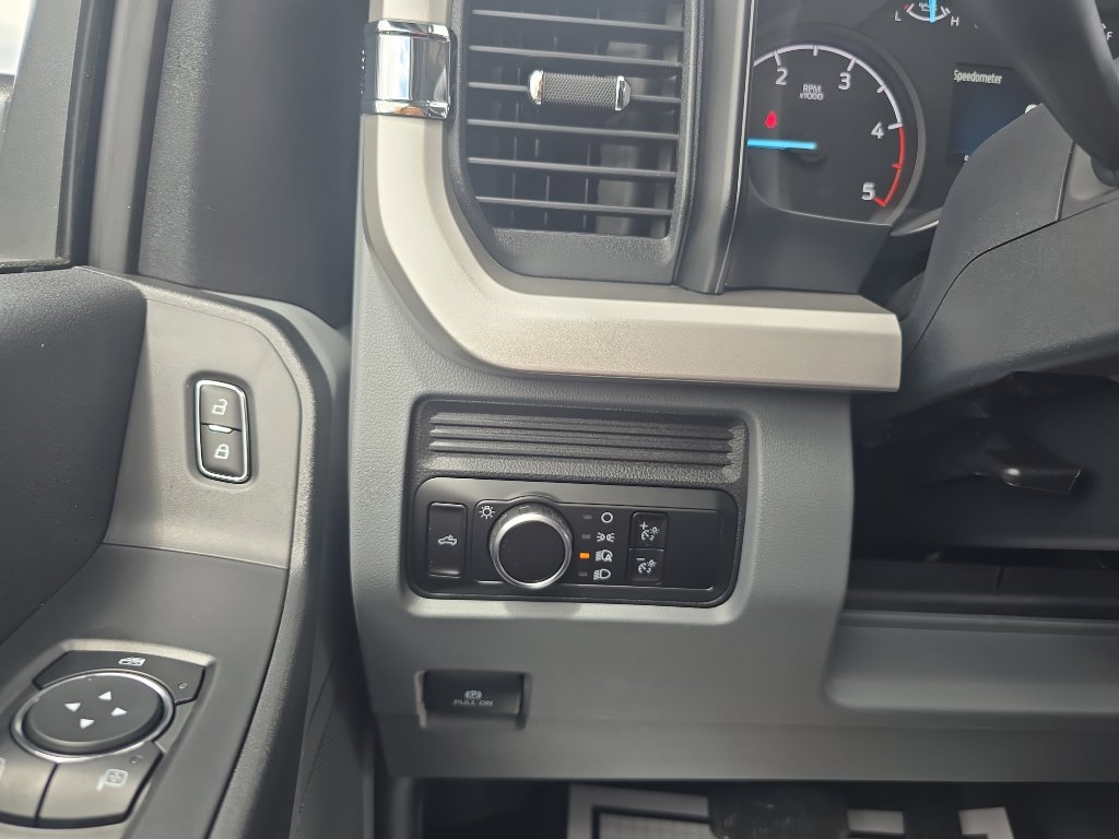 New 2025 Ford F350 XL w/ 360-Degree Camera Package image 25