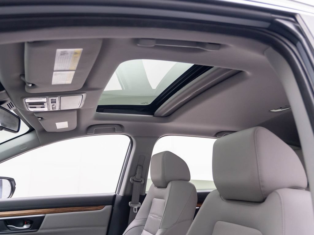 Used 2017 Honda CR-V Touring image 16