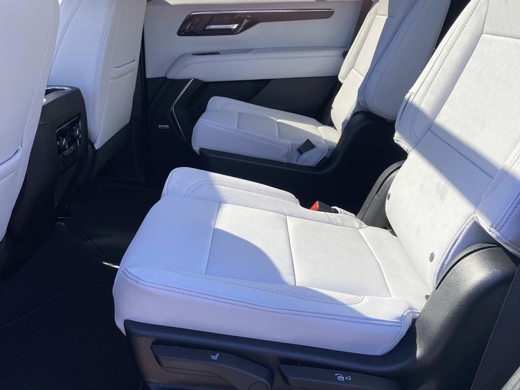 New 2026 Chevrolet Tahoe Premier w/ Sun And Tow Package image 14