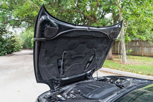 Used 2013 Jaguar XKR R RWD image 89