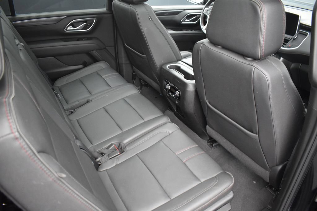 Used 2023 Chevrolet Suburban RST w/ Luxury Package AWD/4WD image 33
