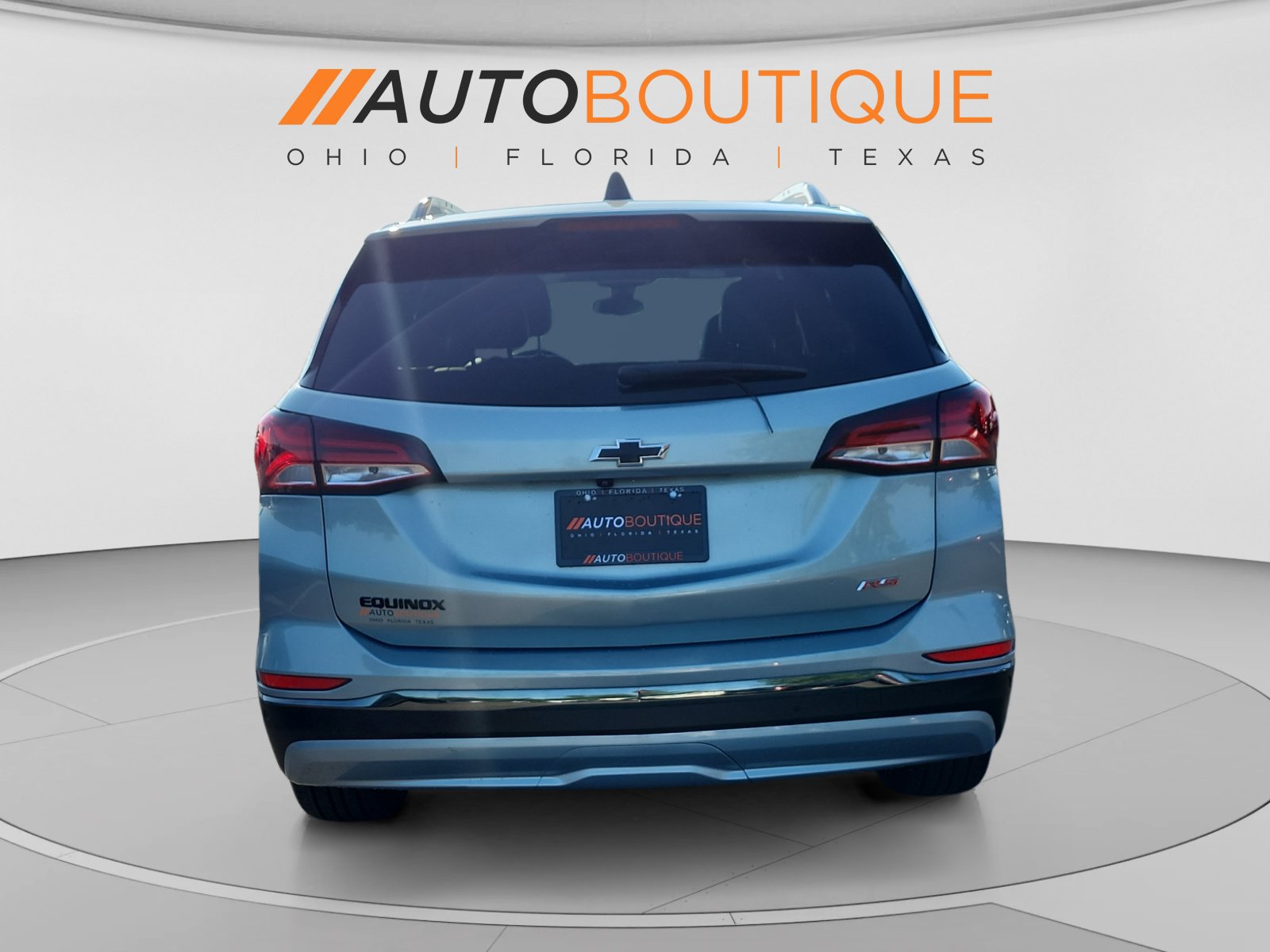 Used 2022 Chevrolet Equinox RS w/ Infotainment Package FWD image 4