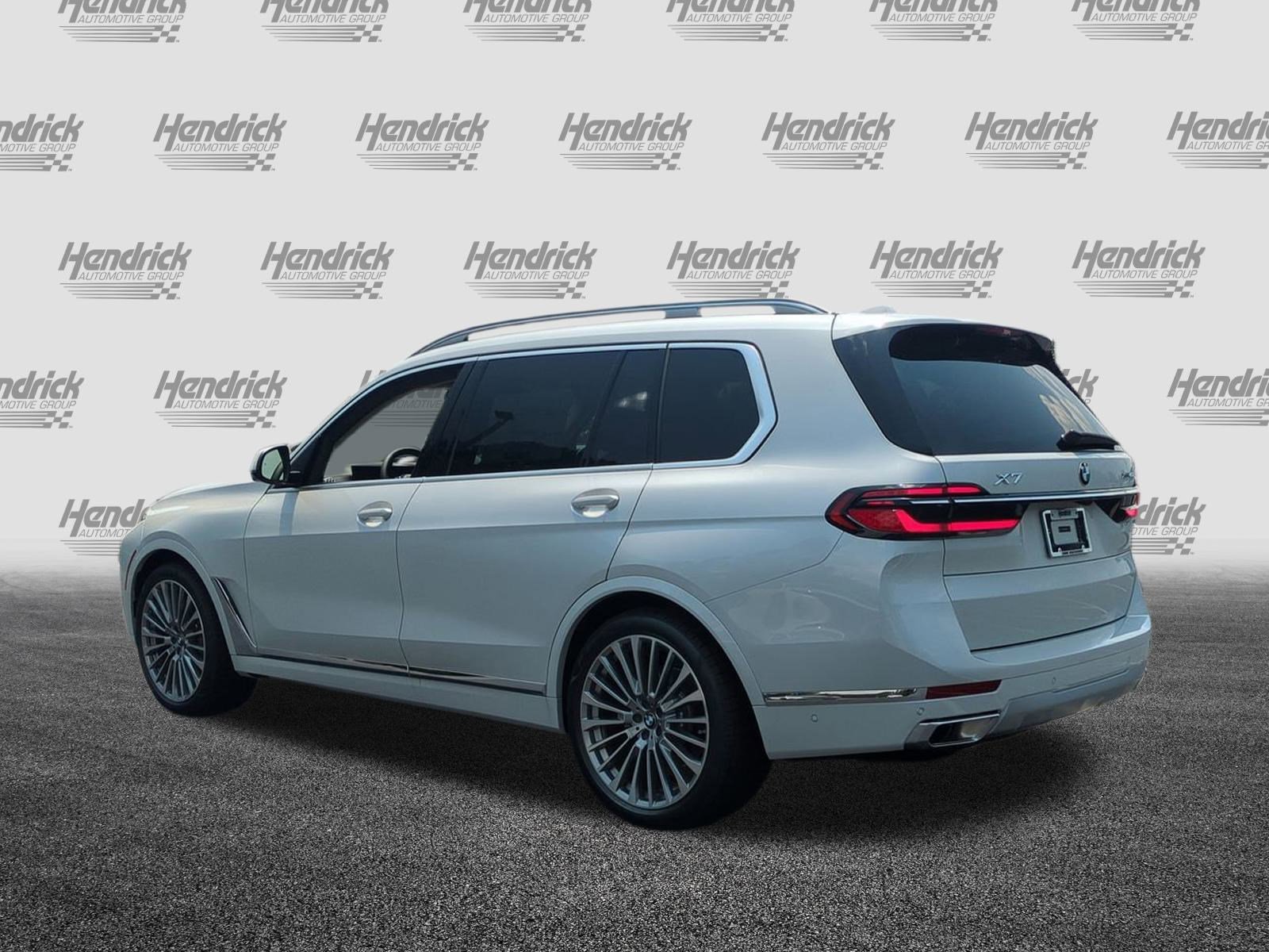 Used 2026 BMW X7 xDrive40i image 8