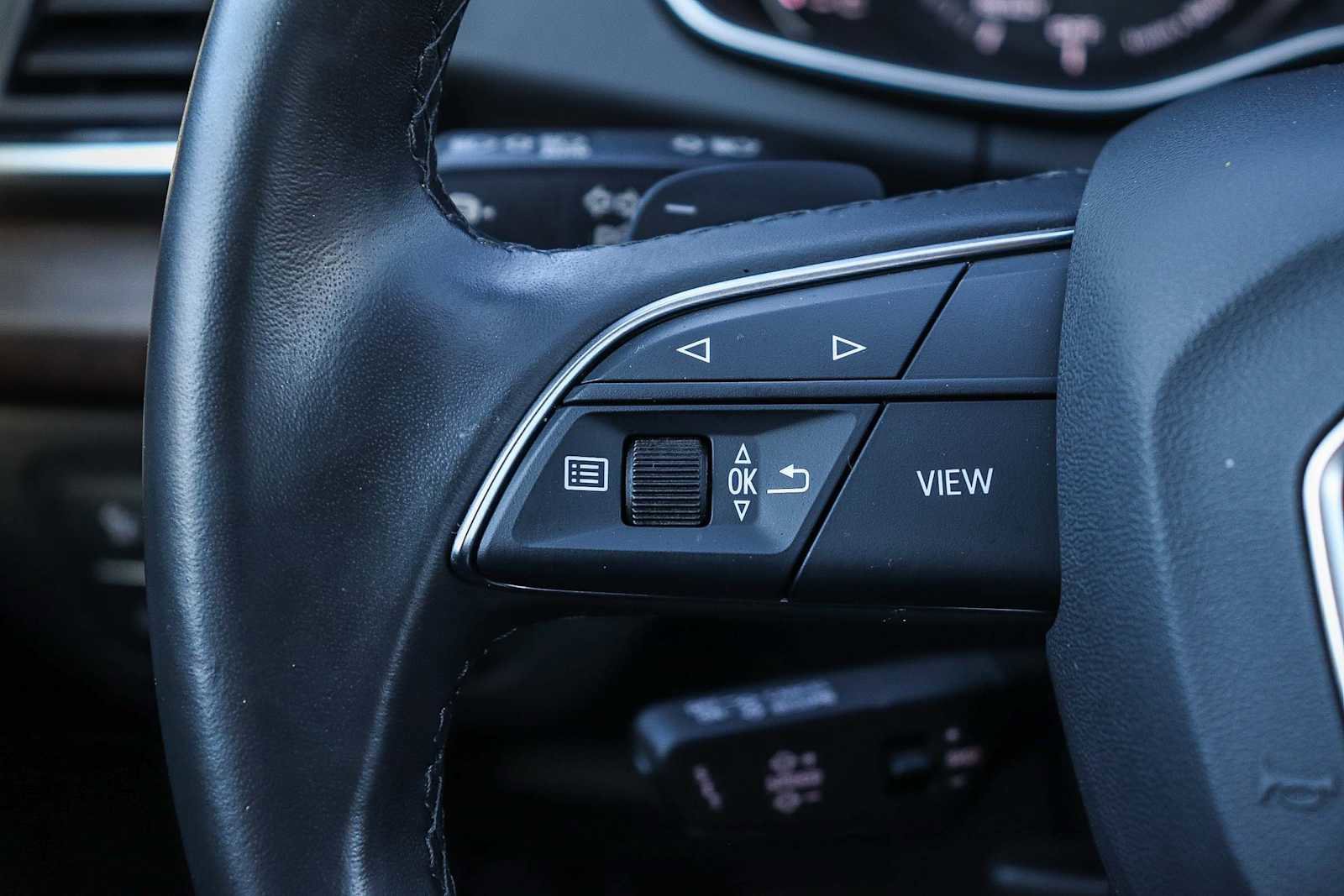 Used 2023 Audi Q5 2.0T Premium w/ Convenience Package image 20