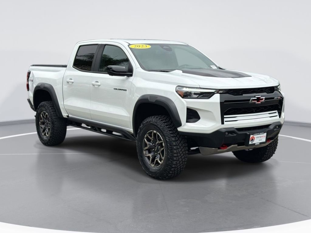 Used 2023 Chevrolet Colorado ZR2 w/ ZR2 Convenience Package III AWD/4WD image 1