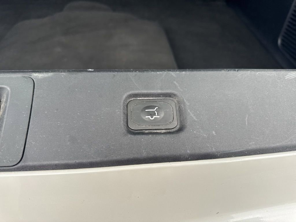 Used 2025 Lincoln Navigator L Reserve AWD/4WD image 14