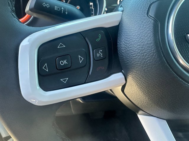 Used 2023 Jeep Wrangler Sport S image 31