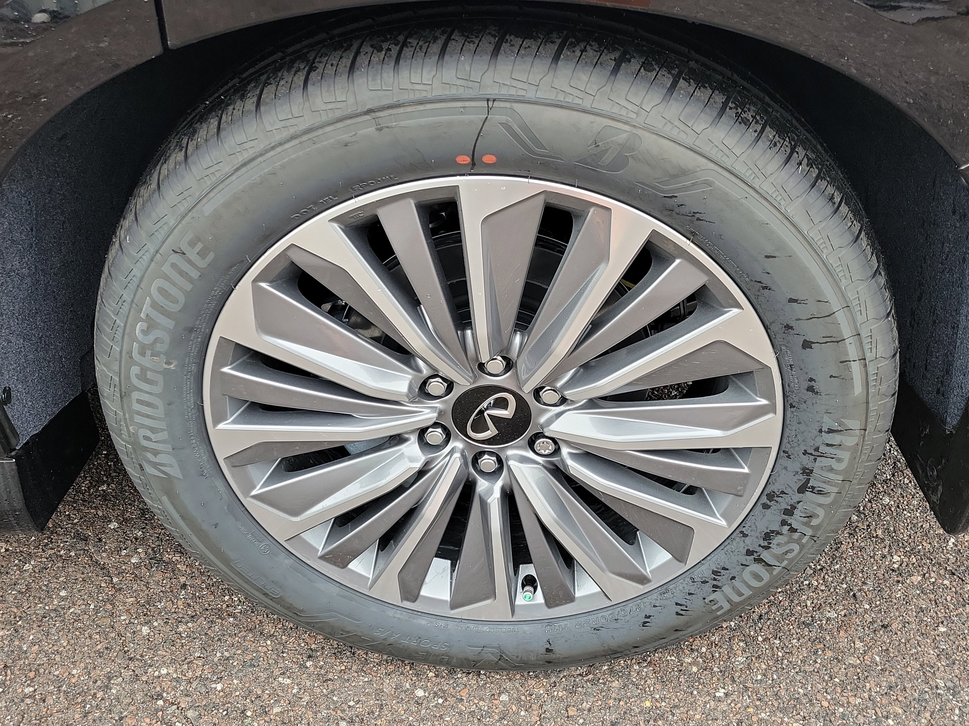 New 2026 INFINITI QX80 Luxe w/ Cargo Package image 5